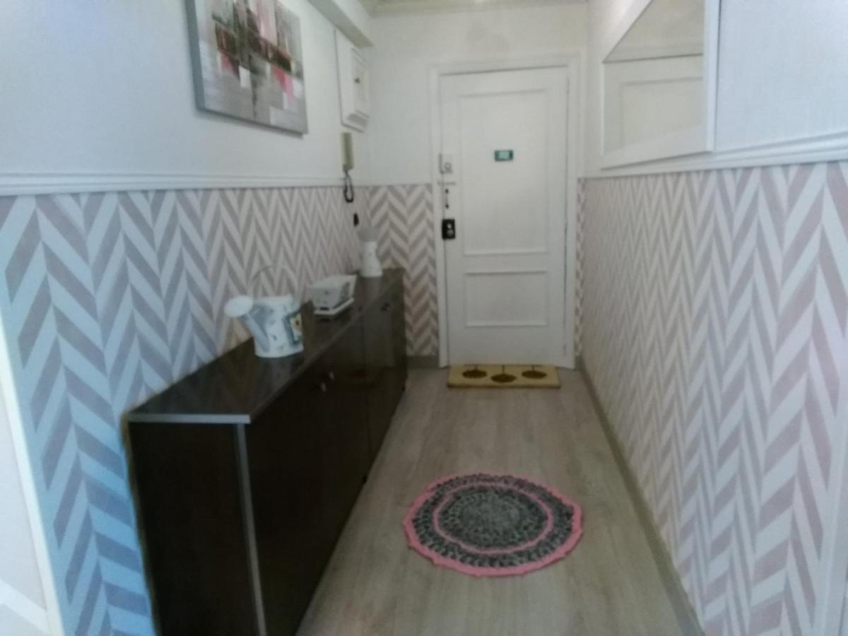 Apartamento Jubells Apartment Milladoiro Luaran gambar